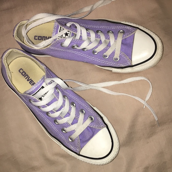 purple converse outfit